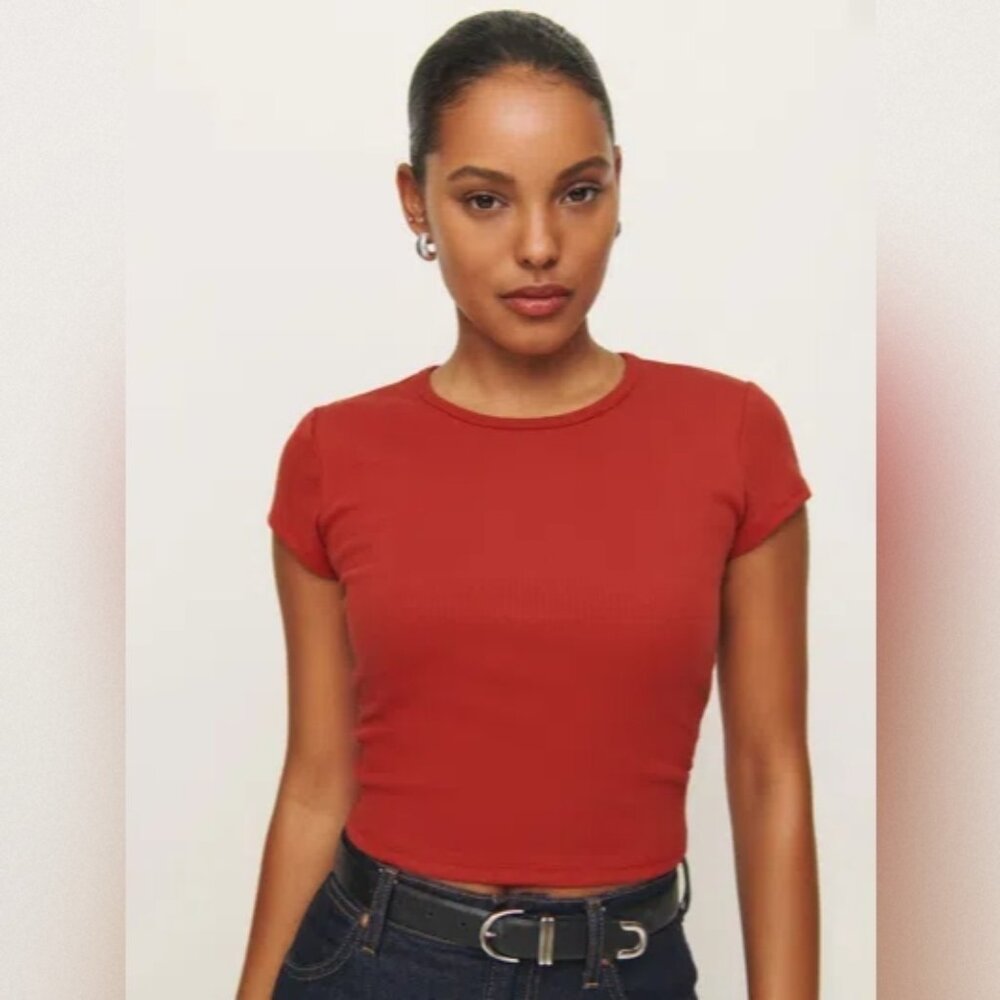 Reformation Muse Tee in Sundried Tomato